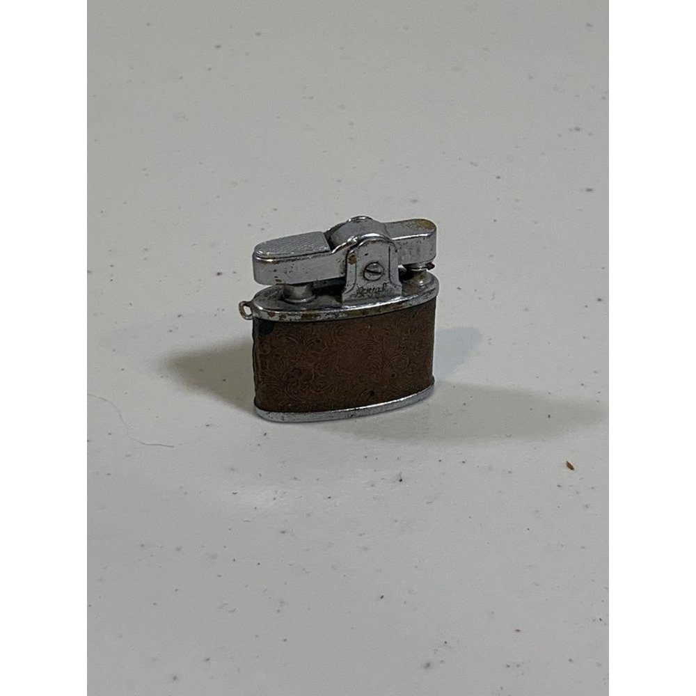 Vintage Royal Mini Lighter Refillable Floral Engraved